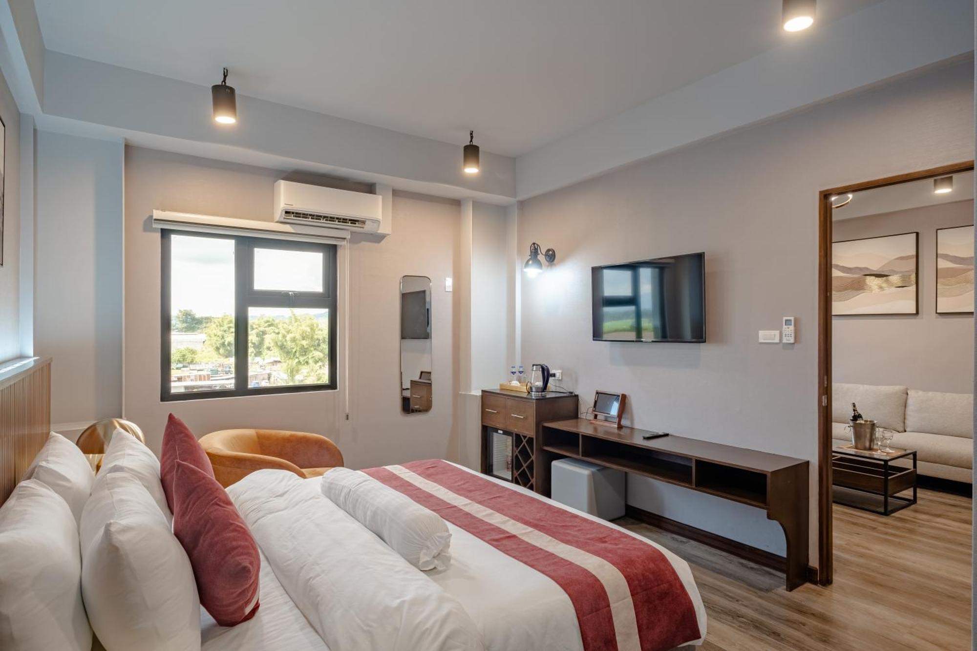 Kekehyu Business Hotel Valencia Kültér fotó